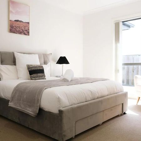 Kellyvile Delight 5Brhouseparkingshopping Center Kellyville Esterno foto